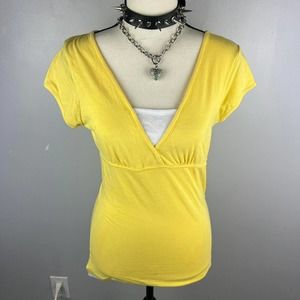 Coquette yellow tshirt from ambiance
